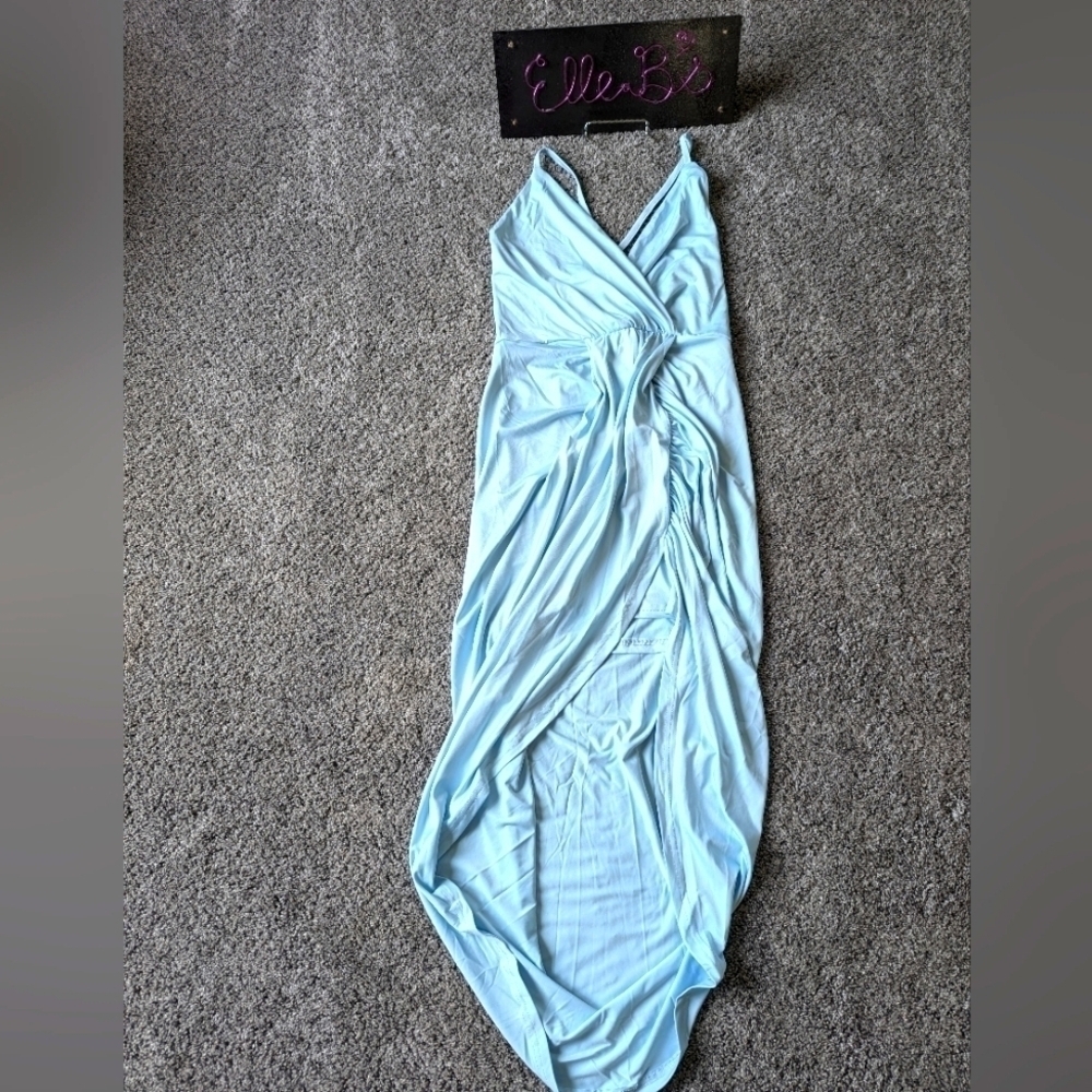 NWOT Lyaner Light Blue Dress M